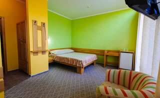 Гостиница Zolotoye Runo Таганрог Двухместный номер с 1 кроватью, балконом и видом на море-29